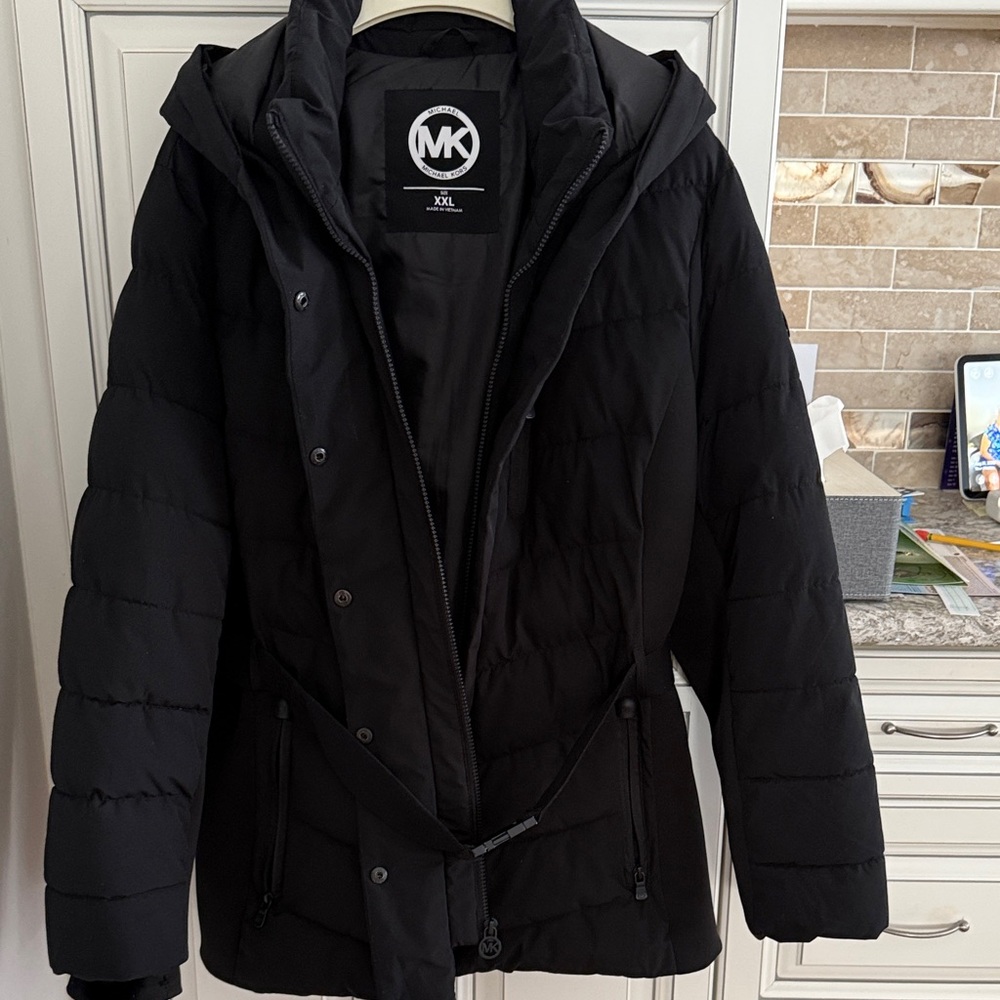 Michael Kors Women's Elegant Black Puffer Coat